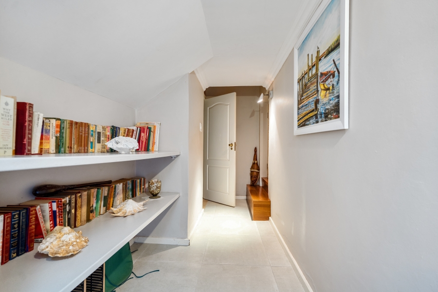 5 Bedroom Property for Sale in Scott Estate Western Cape